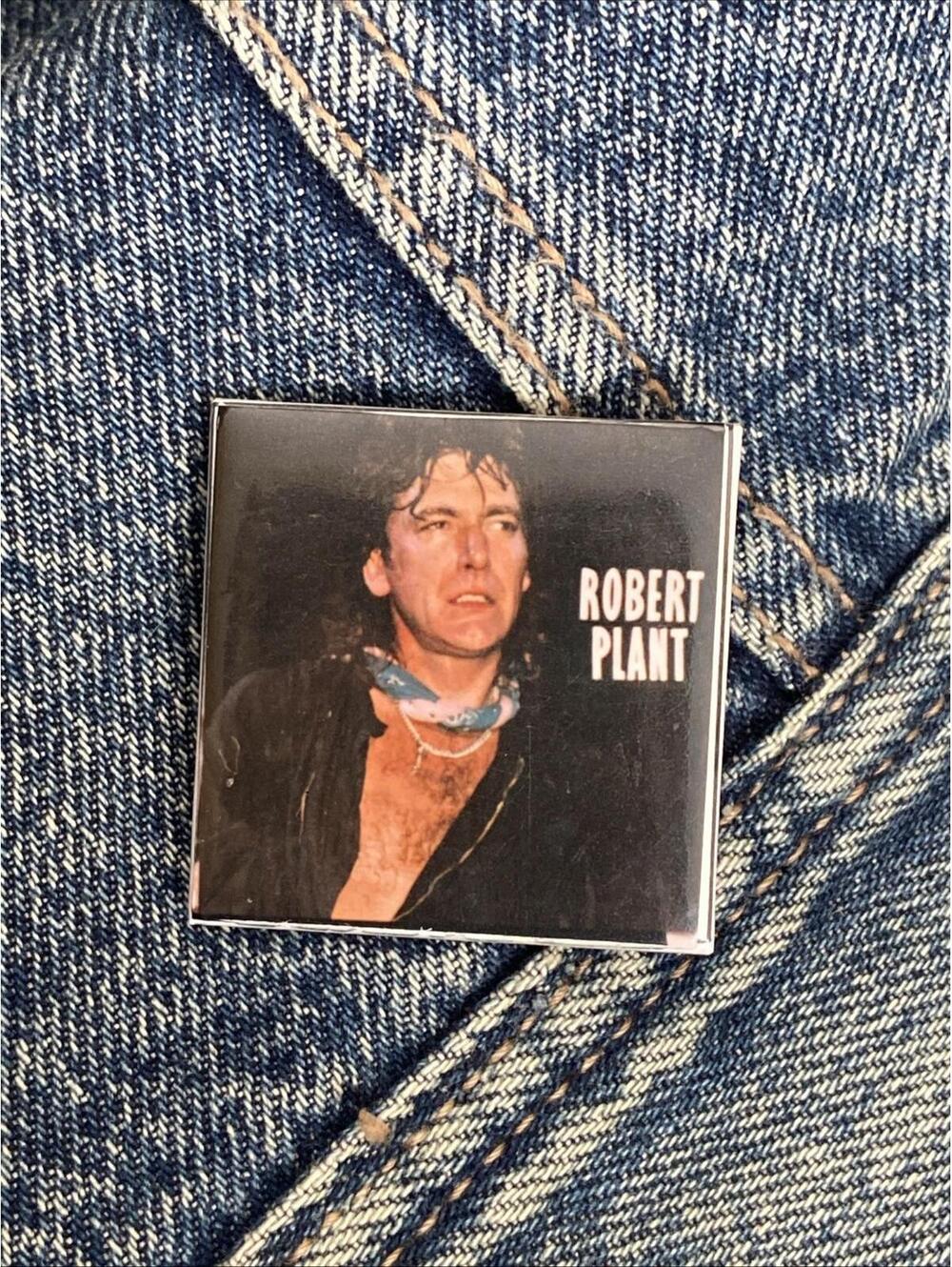 Robert Plant Vintage 80s Badge Button Pinback Pin #428 Promo Concert Ticket Rock